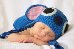 Adorable Crochet Stitch Newborn Set for Magical Baby Pictures - Discovery