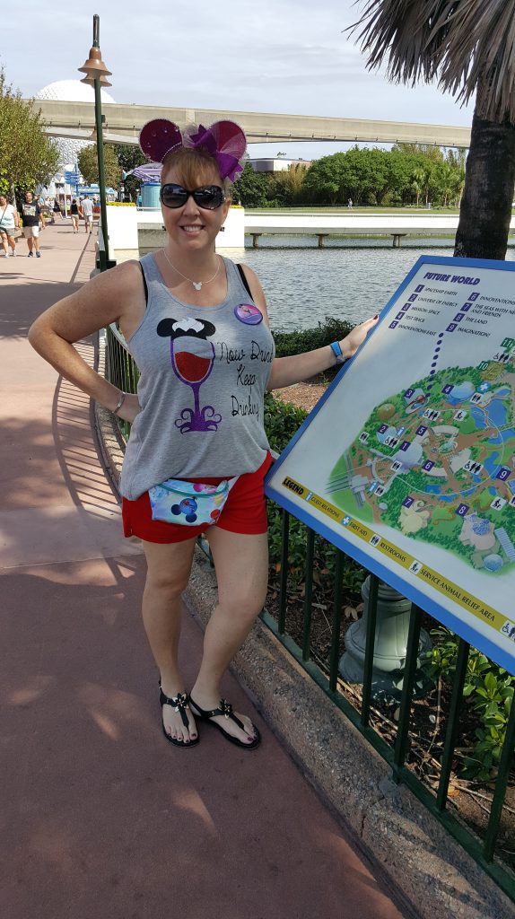 Top 10 Reasons To Wear a Fanny Pack At Disney Parks