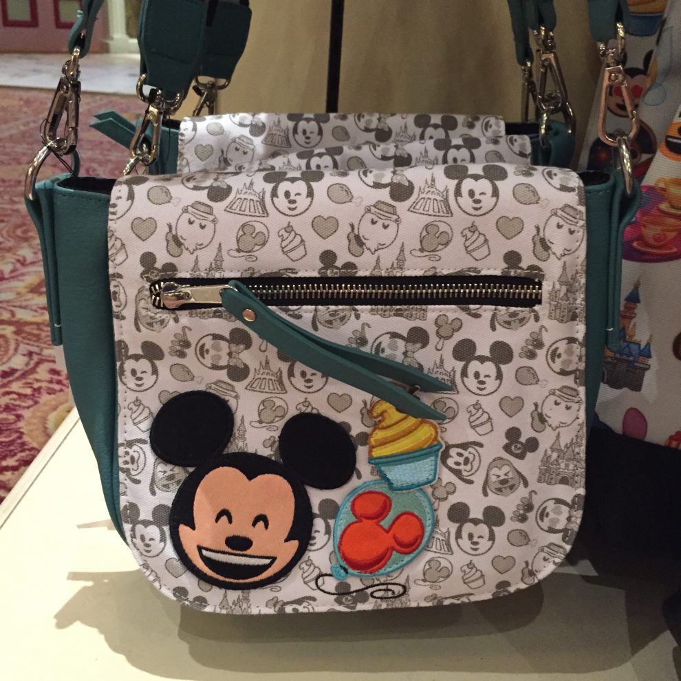 Disney's New Emoji Collection Will Give You Heart-Eyes! - Style