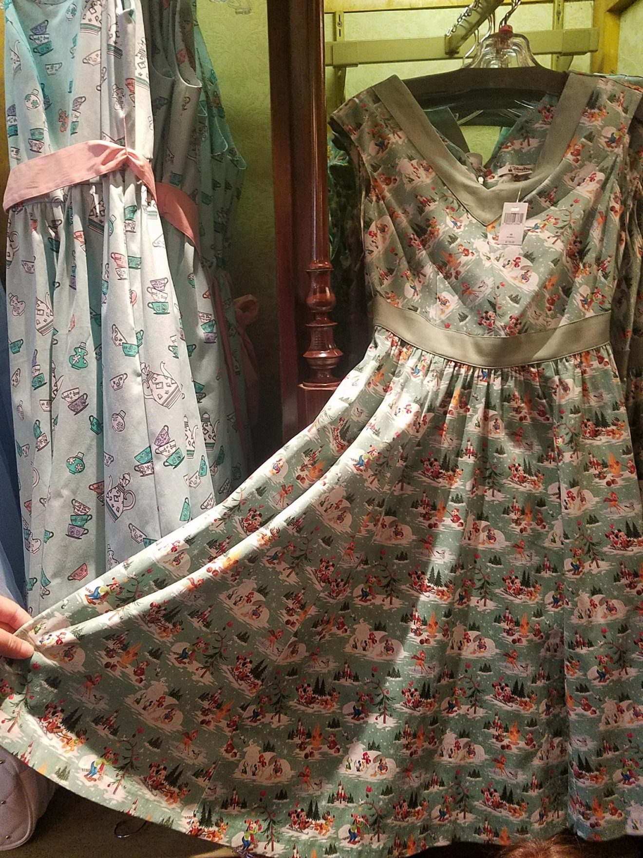 The Disney Christmas Dress Has Arrived At Disneyland! - Fashion