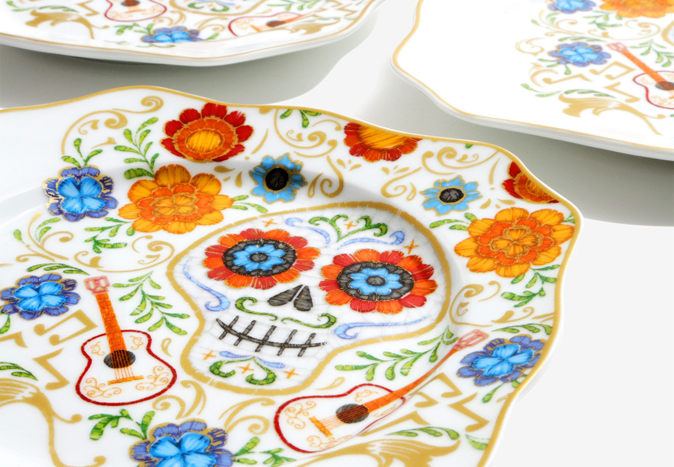 Disney Pixar Coco Floral Plate Set