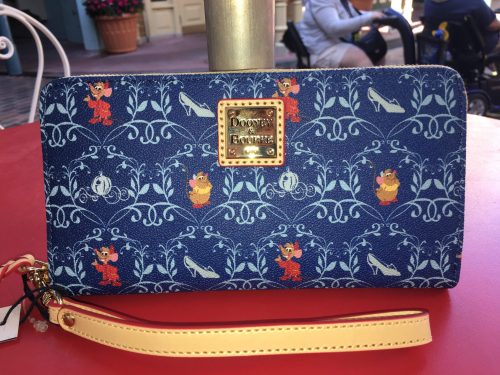 Dooney and bourke cinderella on sale wallet