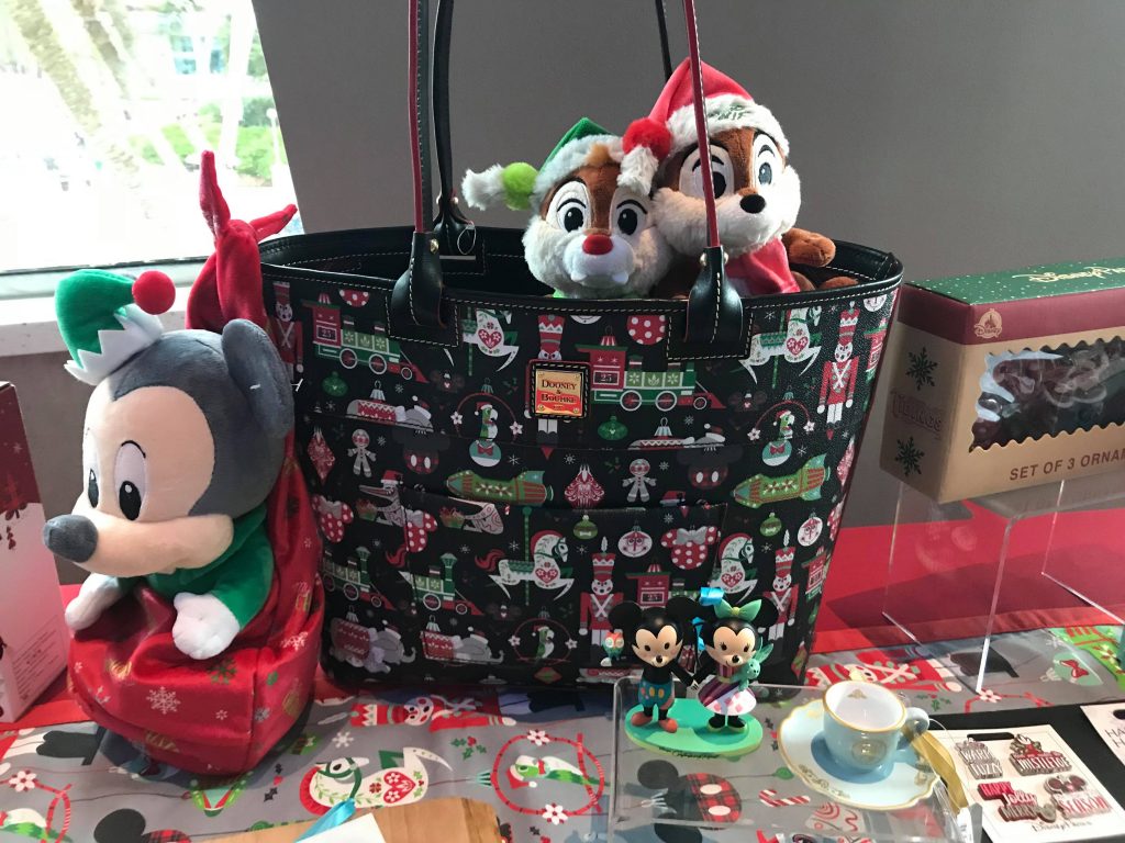 dooney and bourke holiday 2020