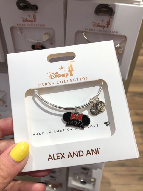 Alex and ani 2025 disney mom bracelet