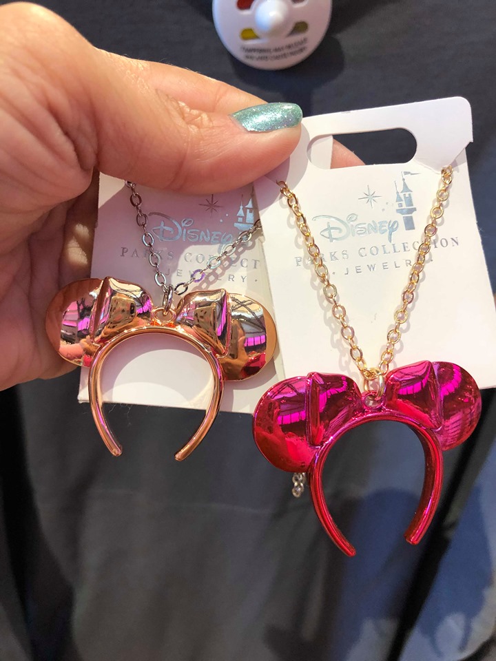 Rose gold minnie hot sale mouse ears necklace