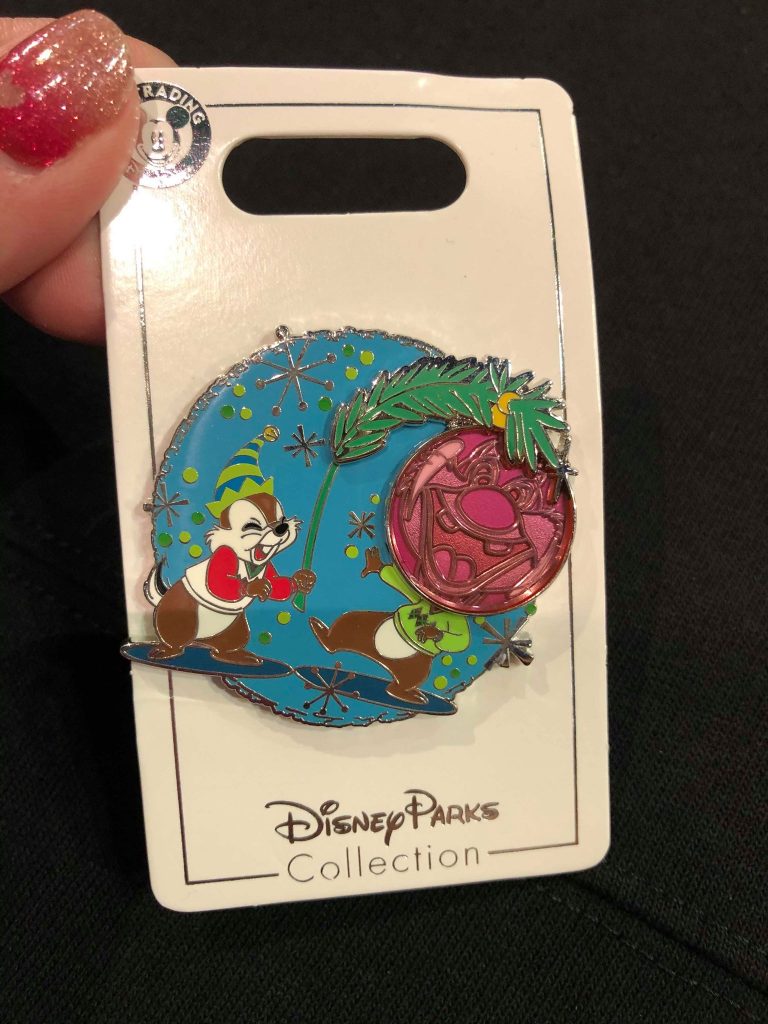 2019 Disney Holiday Pins