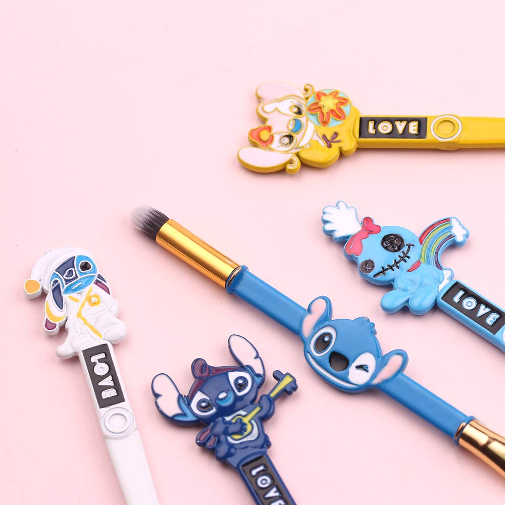 Disney Discovery Stitch Makeup Brush Set beauty