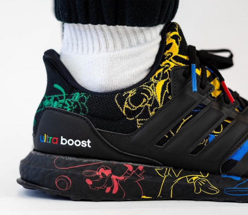 Goofy adidas