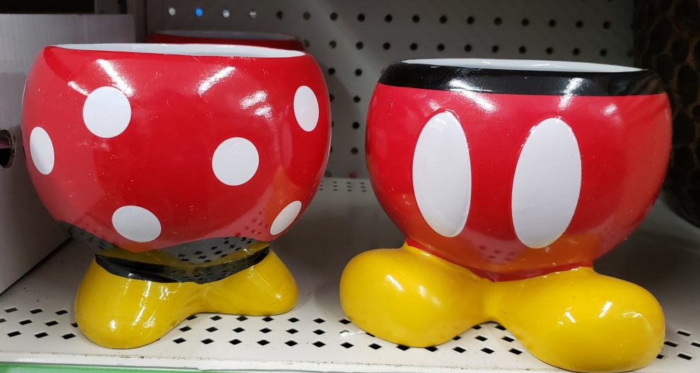Mickey and Minnie Flower Pots Add Disney Magic To Your Plants! - Decor