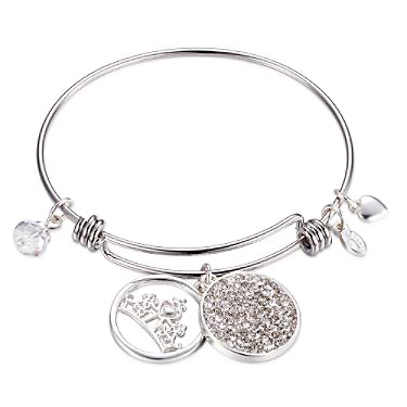 This Disney Mom Jewelry Has Arrived Just In Time For Mother's Day ...
