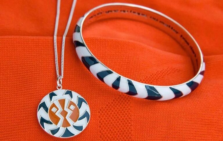 rock love jewelry ahsoka