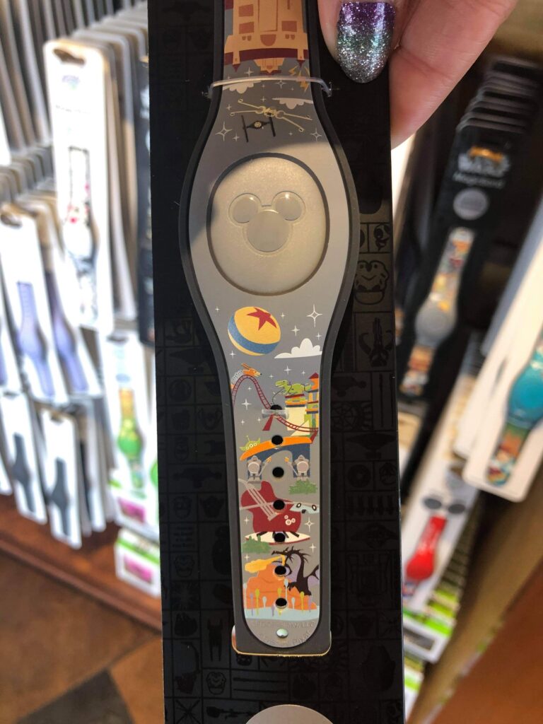 Exciting New MagicBands Have Popped Up At Walt Disney World News