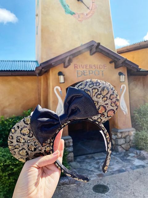 Disney Parks Animal Kingdom animal print ears DisneyParks Animal Kingdom Giraffe Animal Print Minnie Ears  main image 3