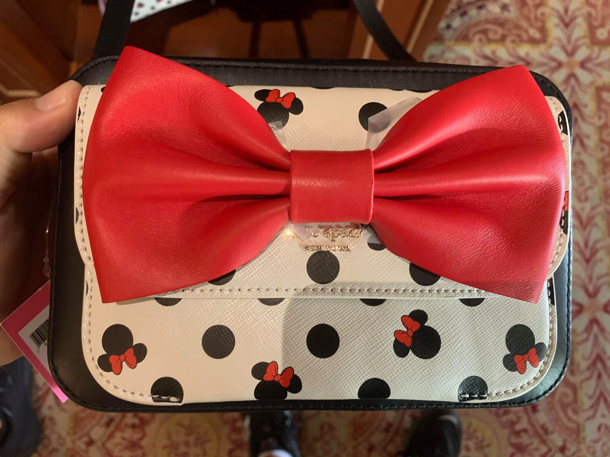 The Kate Spade Minnie Mouse Collection Has Arrived At Disney World ...