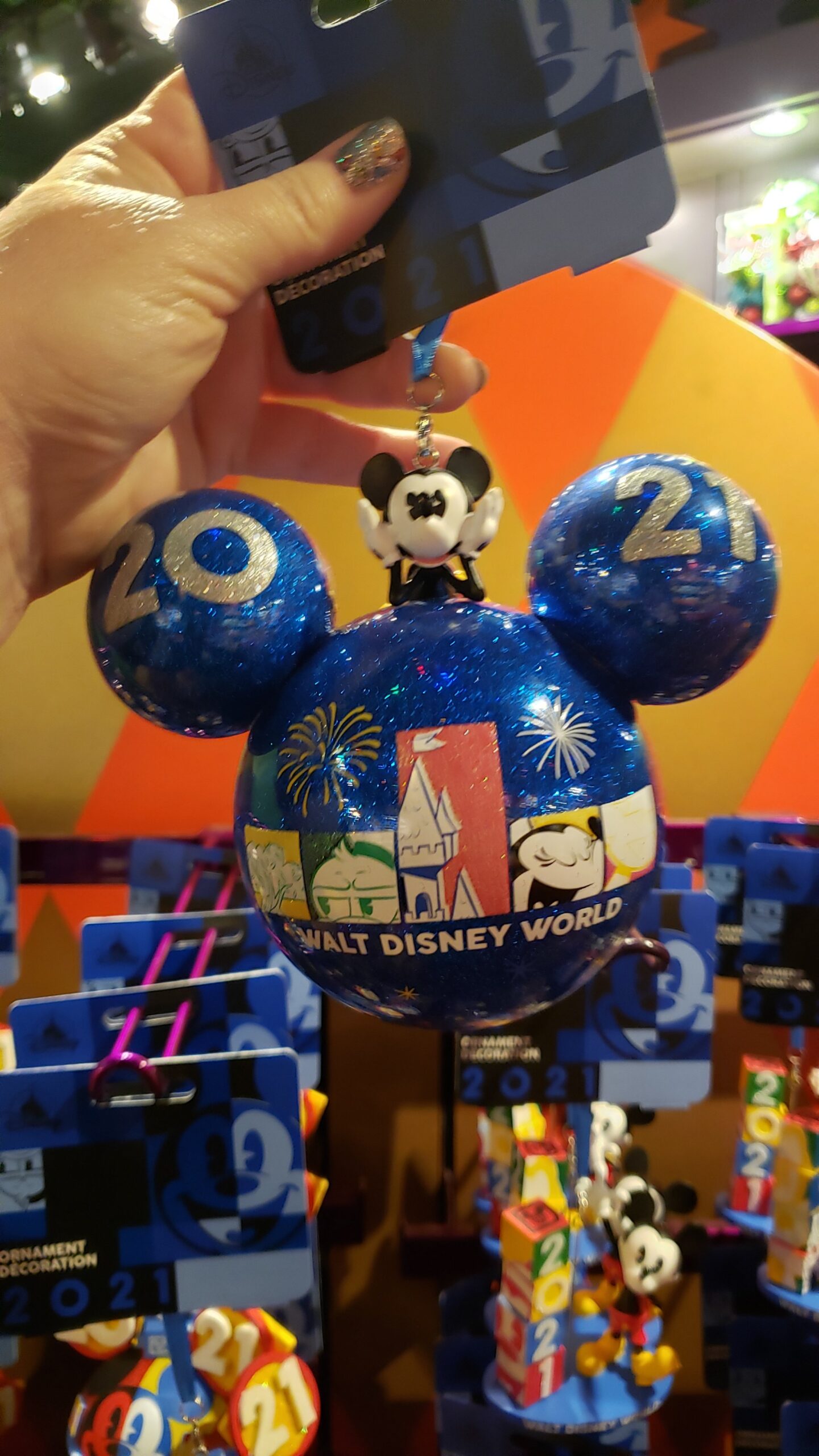 Disney Parks 2021 Merchandise Is Now Available Online and In Store ...