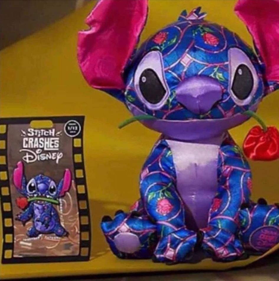  DisneyThemeParks Lilo and Stitch - Plush Pink Denim