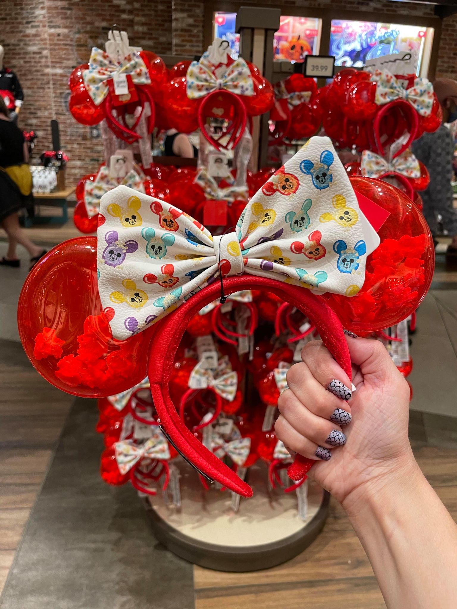 These Mickey Popcorn Bucket Ears Smell As Amazing As They Look Ears