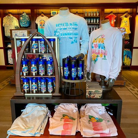 This 2021 Aulani Merchandise Collection Makes Me Want To Go To