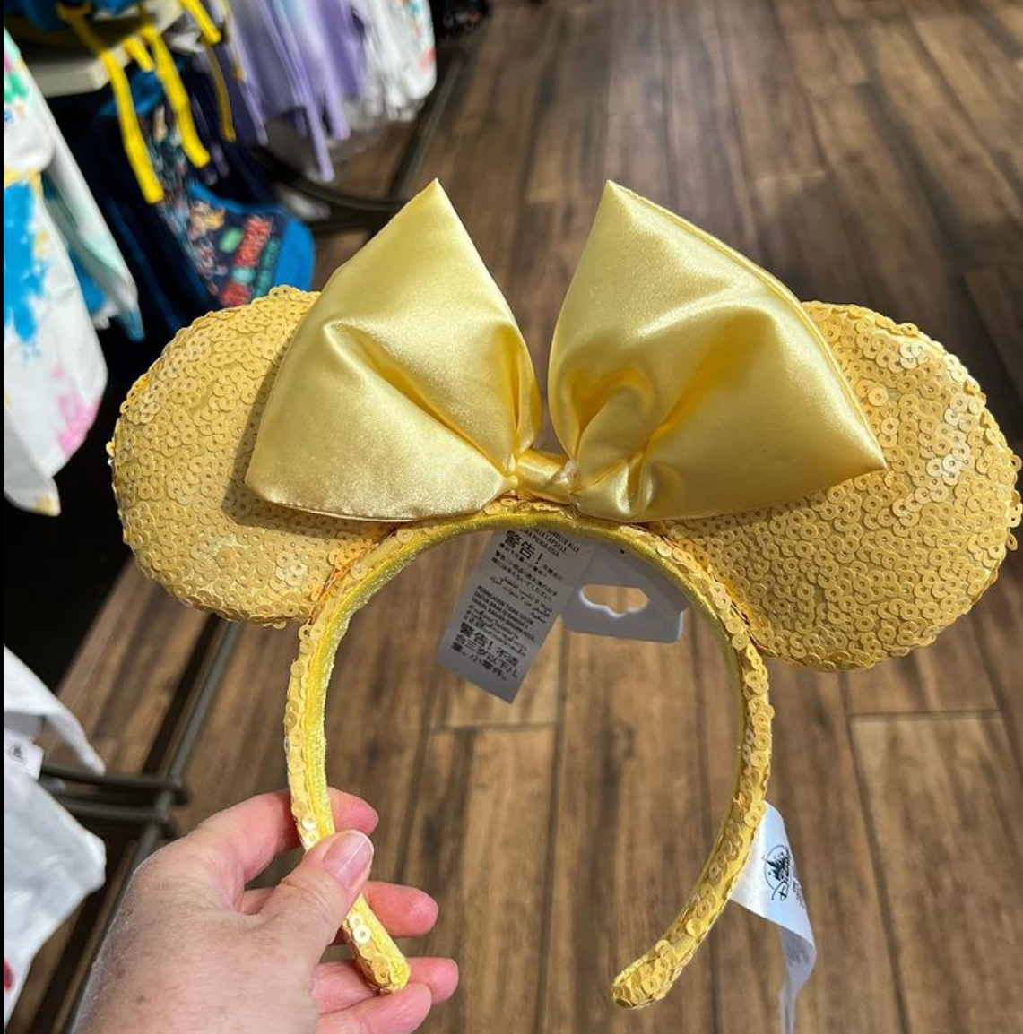 Sparkly New Minnie Ears Spotted at Disneyland!