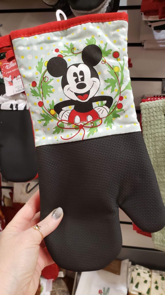 These Disney Baking Accessories 