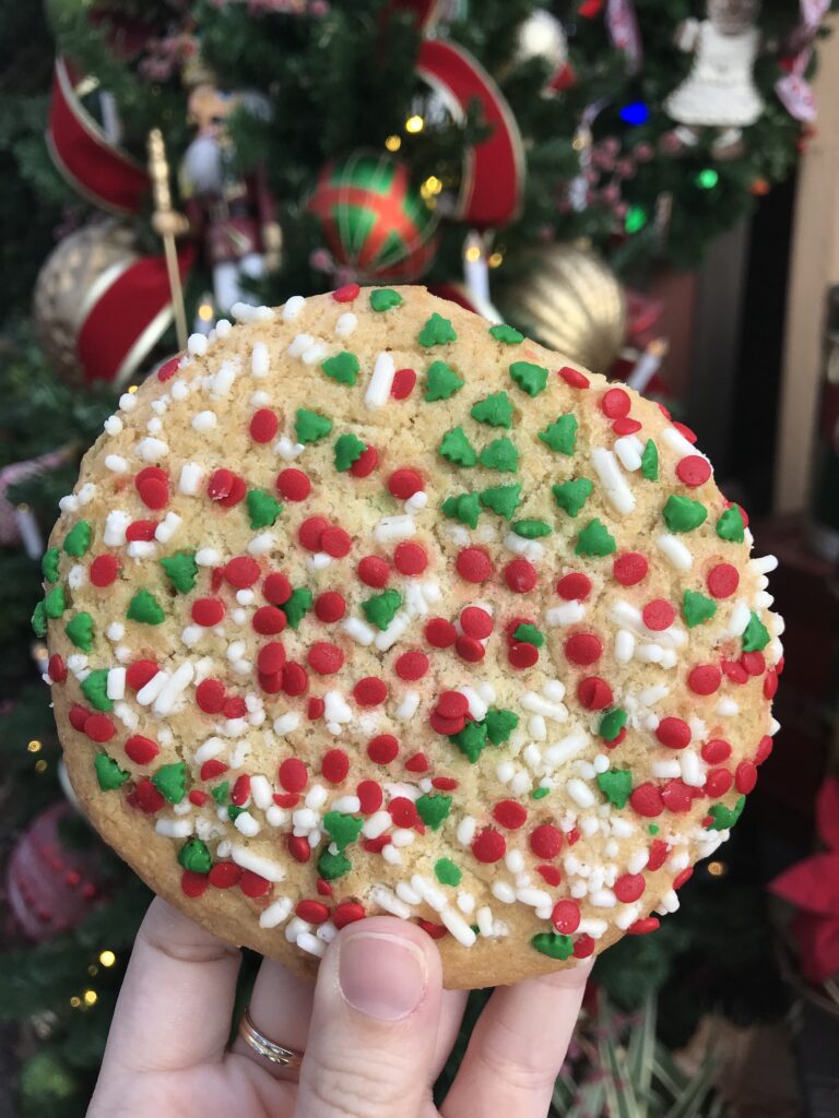 EPCOT’s Holiday Cookie Stroll