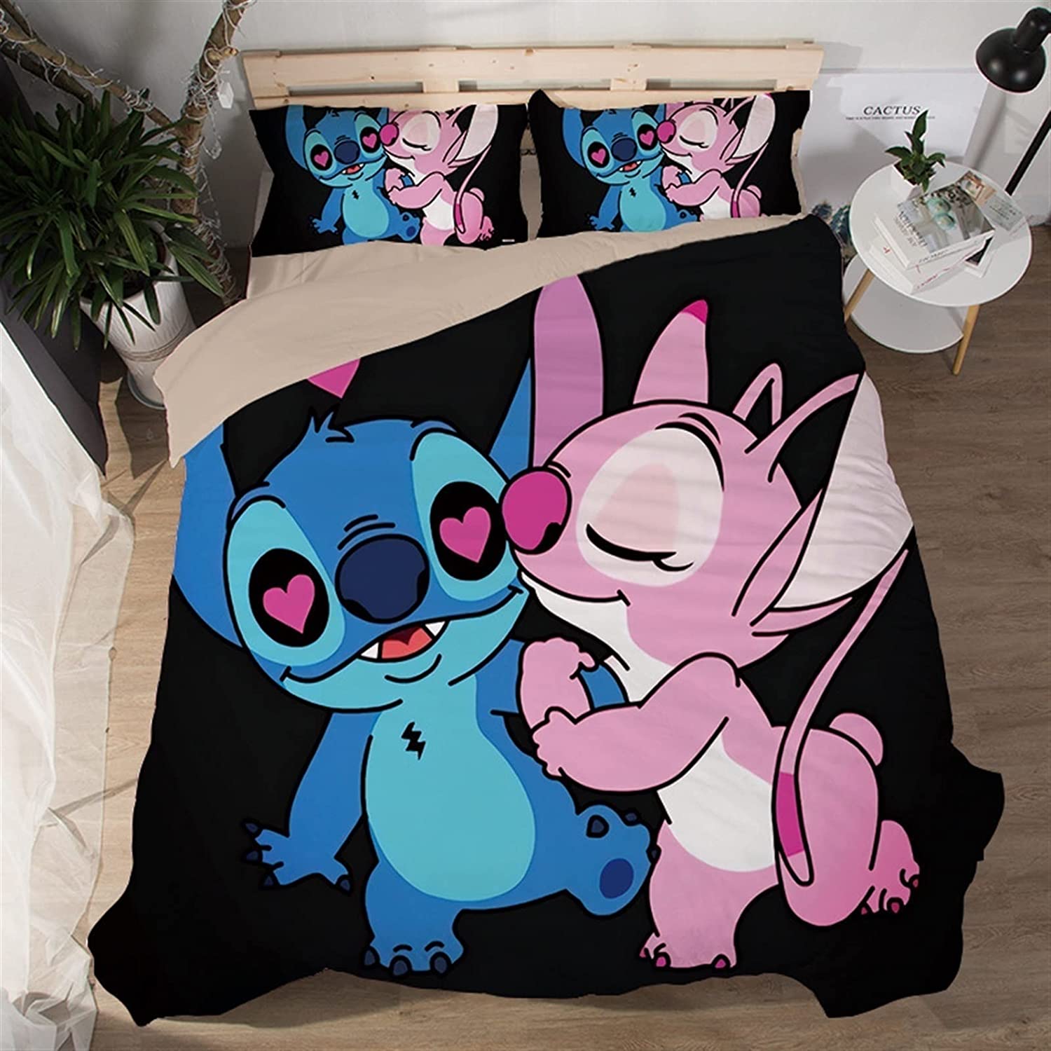 Disney Discovery: Stitch In Love Bedding Set