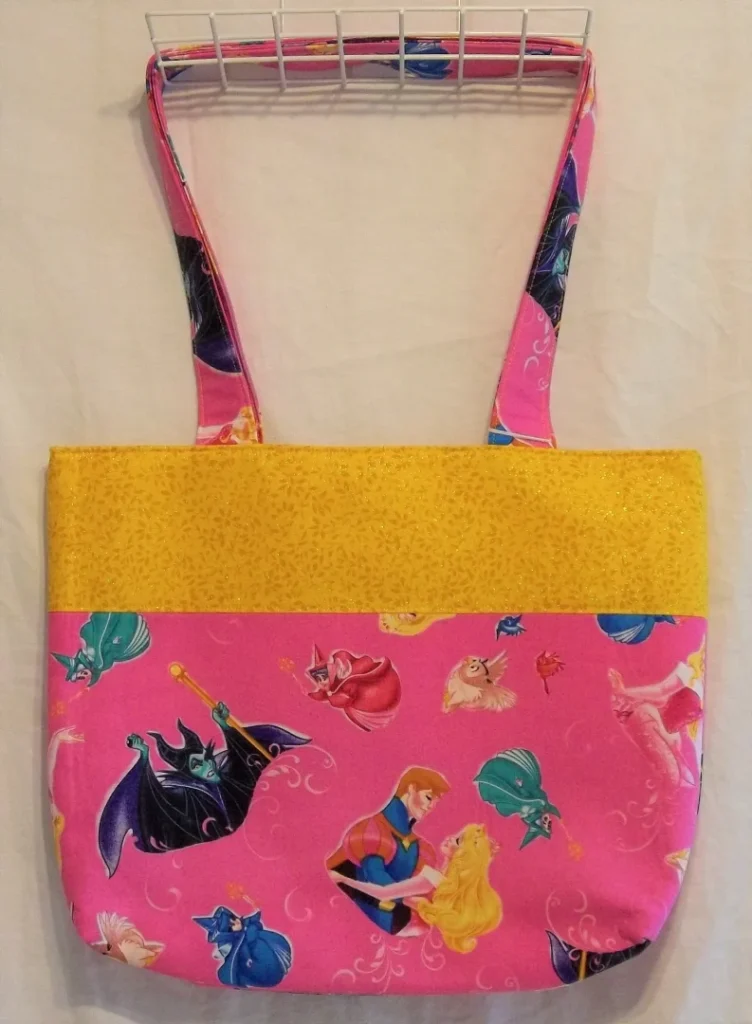 Handmade Bags with Plenty of Disney Style! - bags