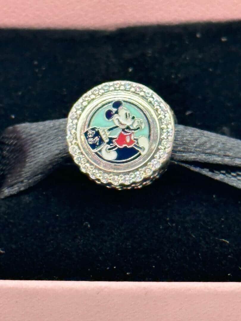Pandora ディズニーバケーションクラブ限定チャーム DVC Members Can Shine with the New DVC Pandora Charm - Jewelry -