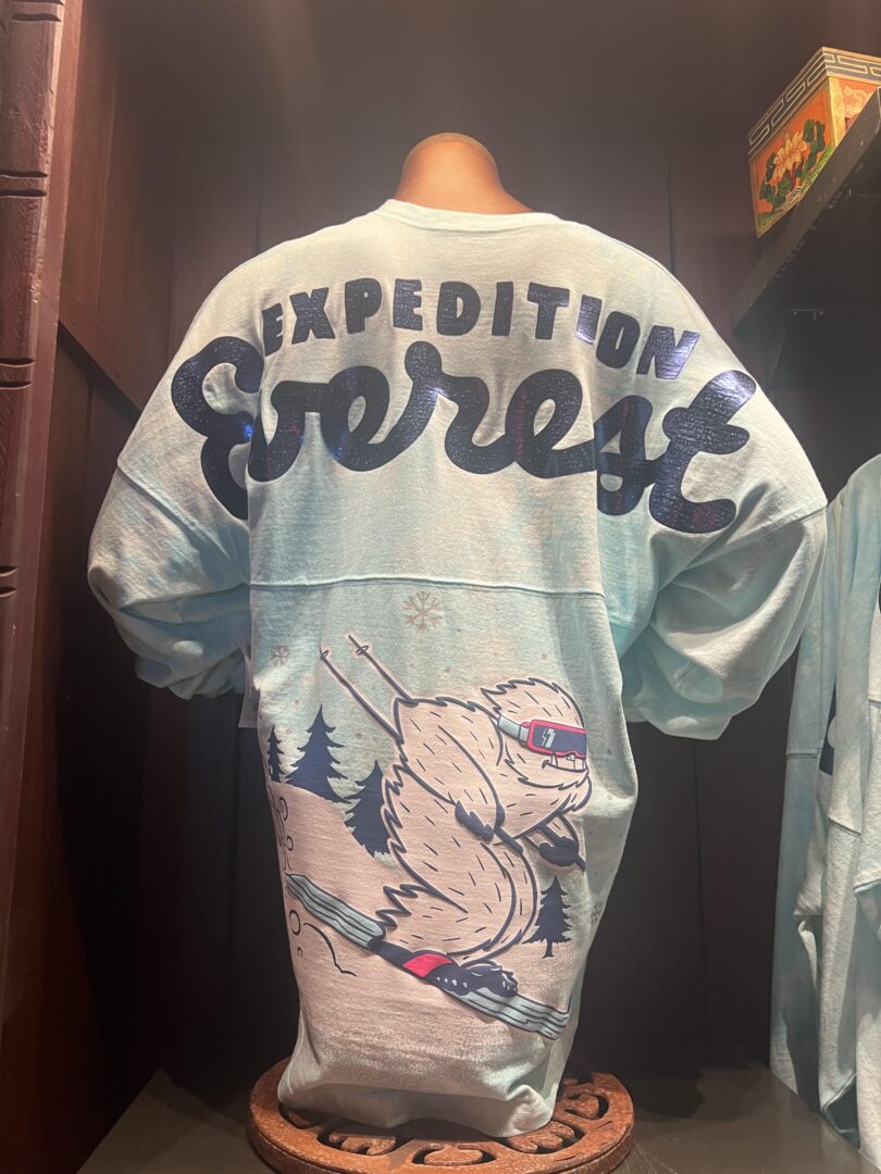 Expedition Everest Yeti Disney selling Spirit Jersey XS