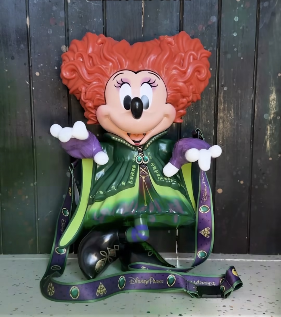 Halloween Sipper and Popcorn Bucket will Put a Spell on You! News