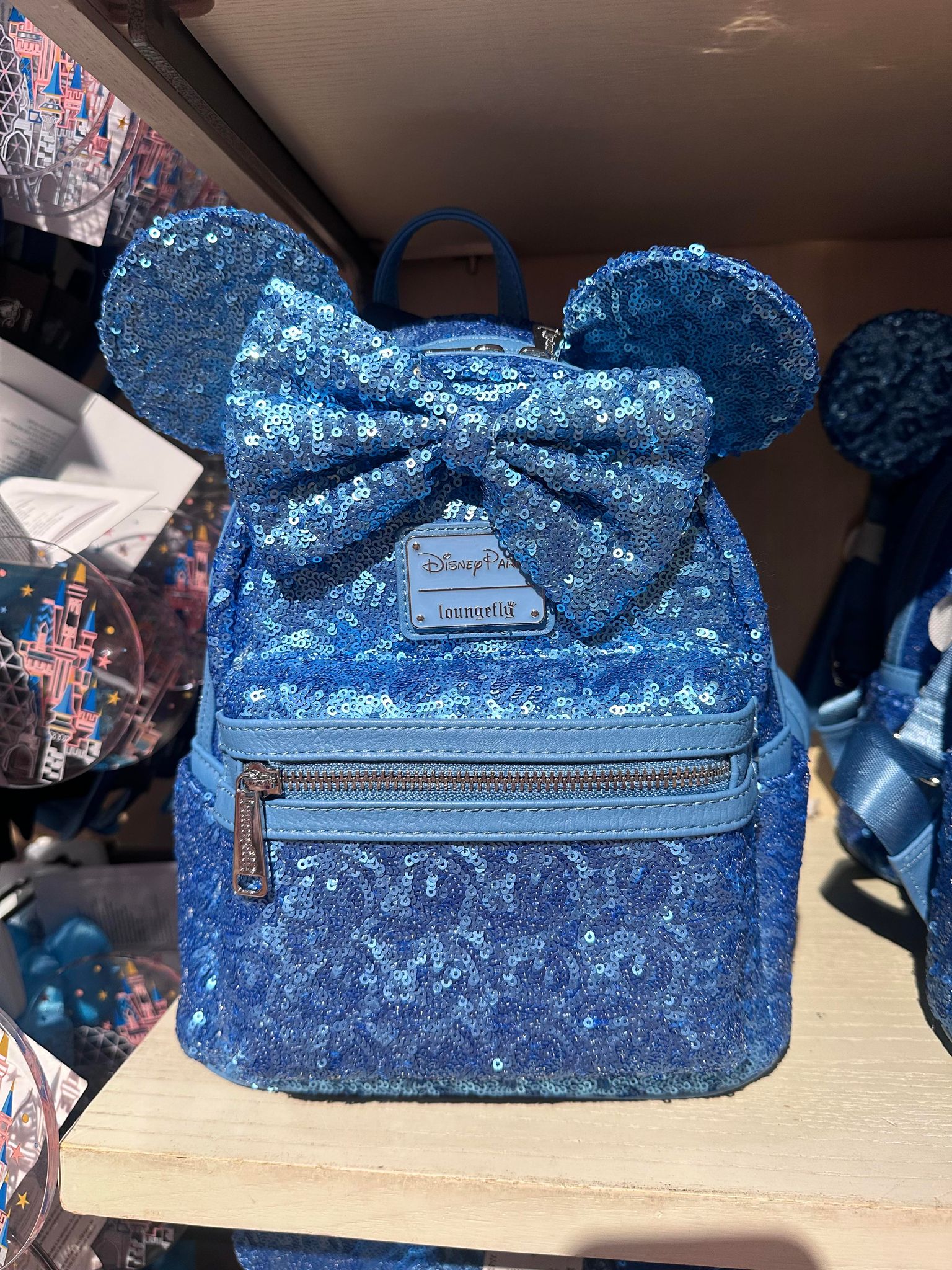 Amazon.com: DisneyParks Exclusive - Dooney & Bourke - Shopper Tote Shoulder Bag  Purse Handbag - Sketch Cats : Clothing, Shoes & Jewelry