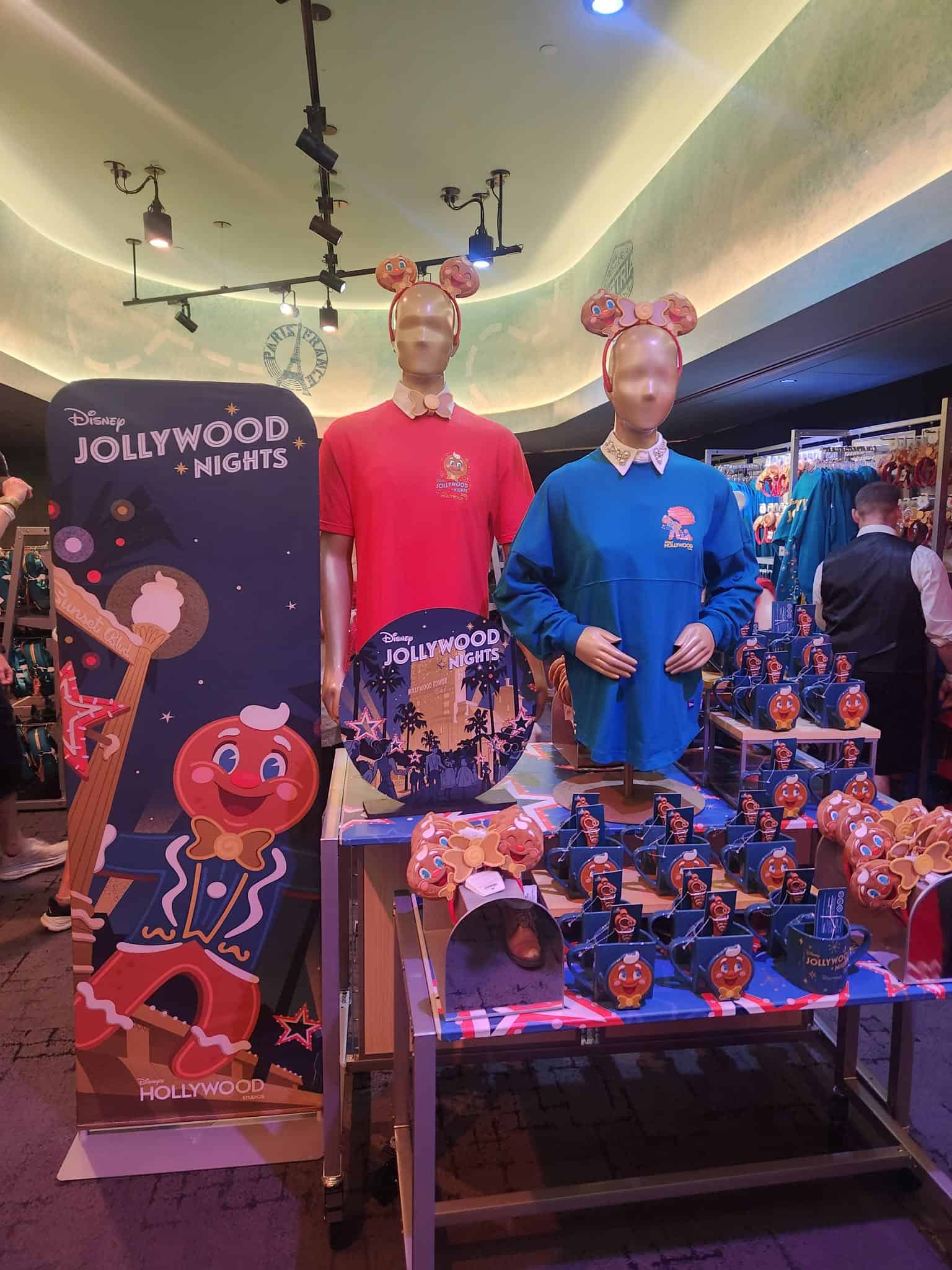 Ollie the Gingerbread Star Shines in the 2025 Disney Jollywood