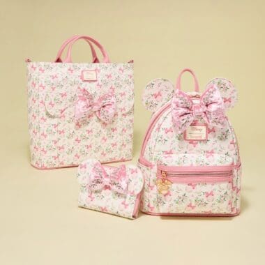 Adorable Disney-themed pink floral and bow backpacks with Minnie Mouse ears for kids. Perfect for Disney fans' daily use.