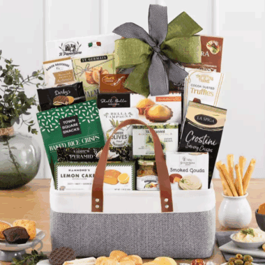 Vibrant snack gift basket featuring gourmet foods, chocolates, and savory treats, ideal for gift-giving and celebrations.